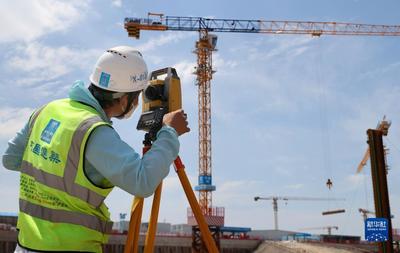 上海西岛金融中心建设稳步推进 地形测量先行保障